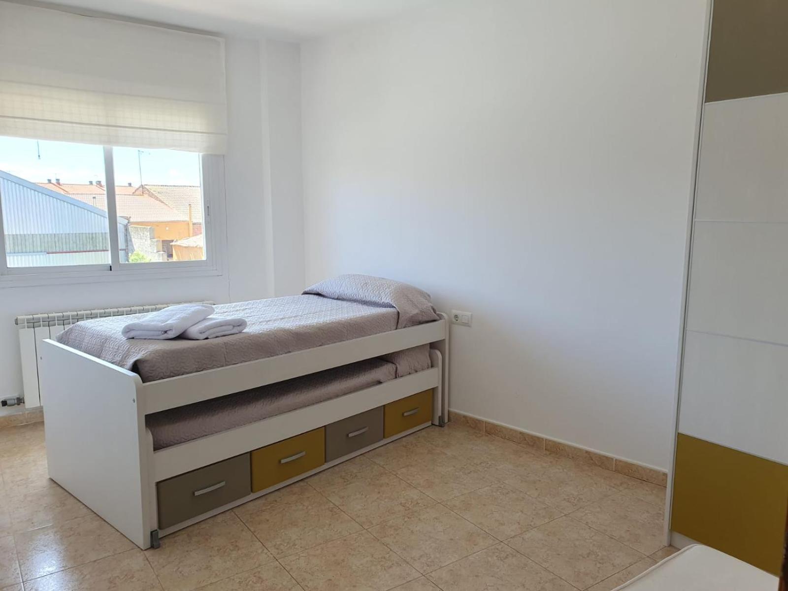 Lo Piset Del Pla Apartment Linyola ภายนอก รูปภาพ