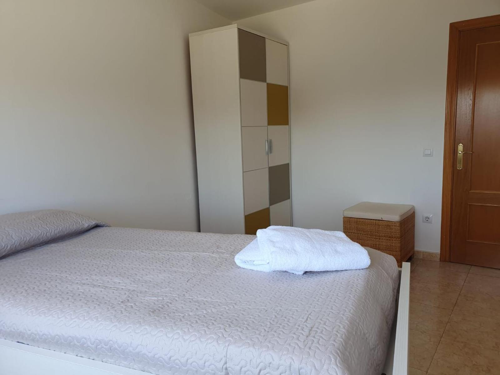 Lo Piset Del Pla Apartment Linyola ภายนอก รูปภาพ